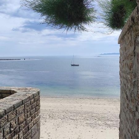 Chez Louisette Centre Ville Et Plages A Pied! Concarneau Zewnętrze zdjęcie