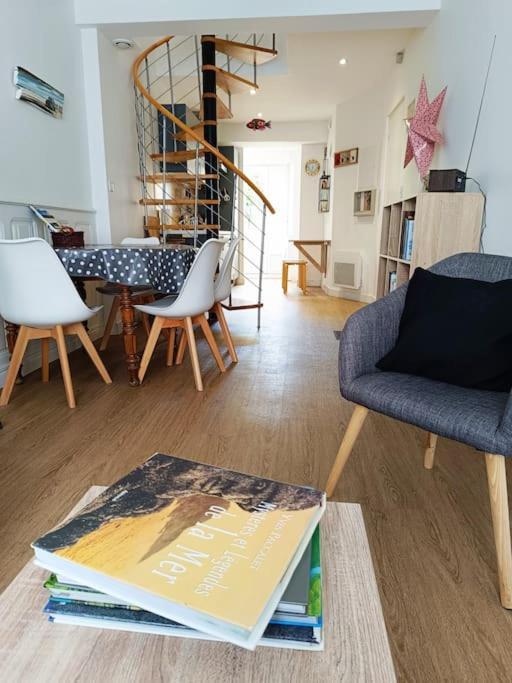 Chez Louisette Centre Ville Et Plages A Pied! Concarneau Zewnętrze zdjęcie