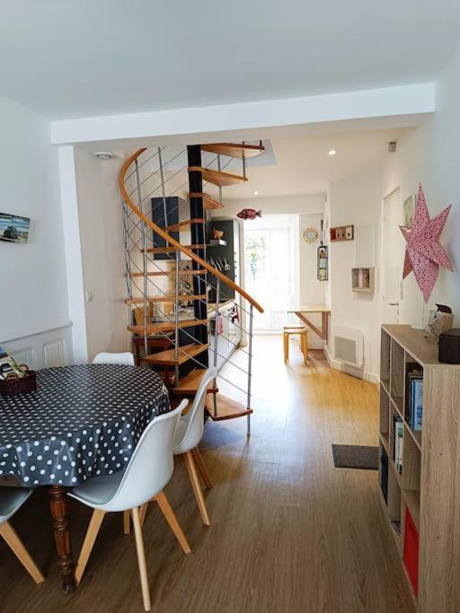 Chez Louisette Centre Ville Et Plages A Pied! Concarneau Zewnętrze zdjęcie